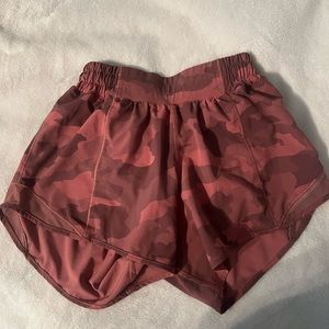 Lululemon hotty hot shorts